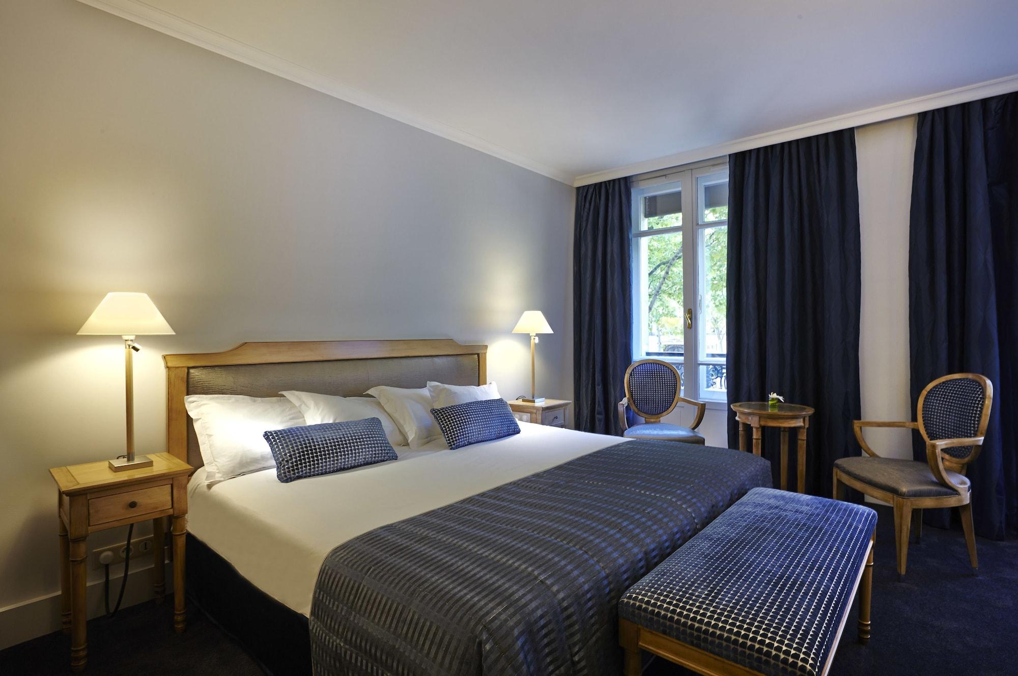 Royal Hotel Paris Champs Elysees Εξωτερικό φωτογραφία