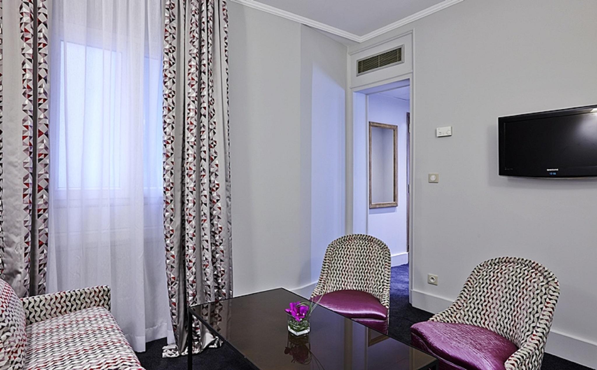 Royal Hotel Paris Champs Elysees Εξωτερικό φωτογραφία