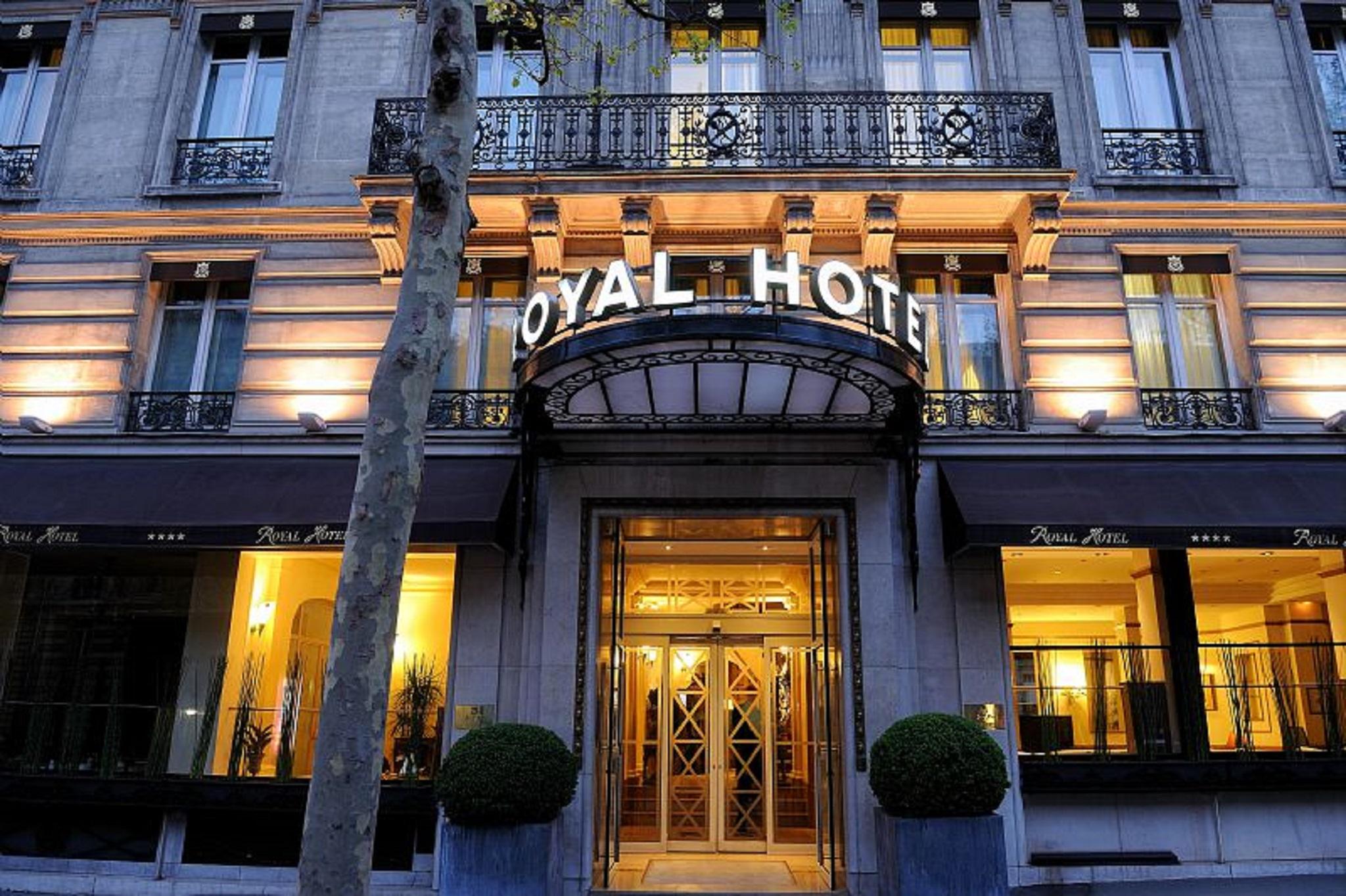 Royal Hotel Paris Champs Elysees Εξωτερικό φωτογραφία