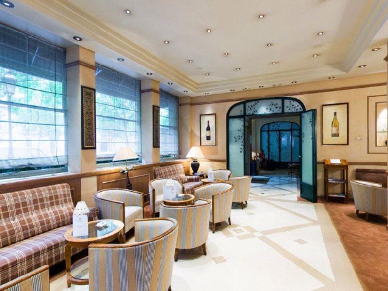 Royal Hotel Paris Champs Elysees Εξωτερικό φωτογραφία