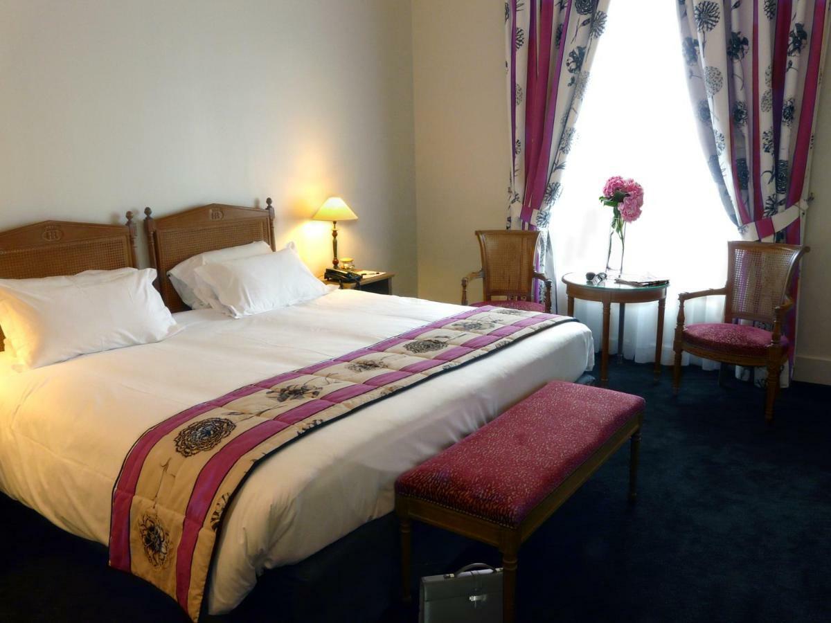 Royal Hotel Paris Champs Elysees Δωμάτιο φωτογραφία