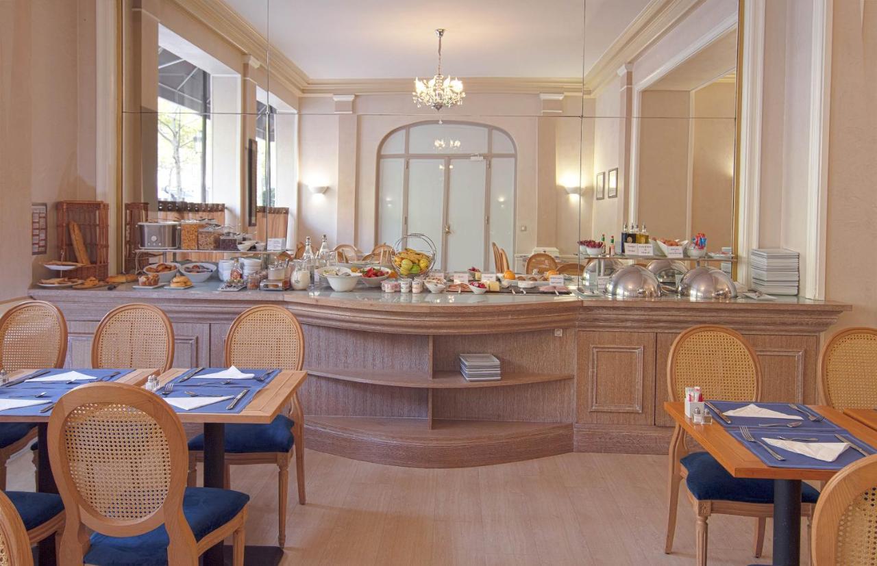 Royal Hotel Paris Champs Elysees Εξωτερικό φωτογραφία